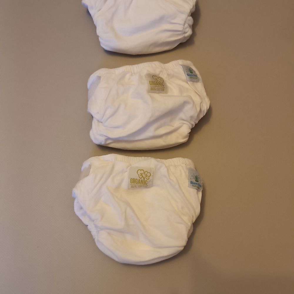 Nacht-Set Blümchen Höschenwindeln 3-7kg , Disana Wollüberhosen 62-80