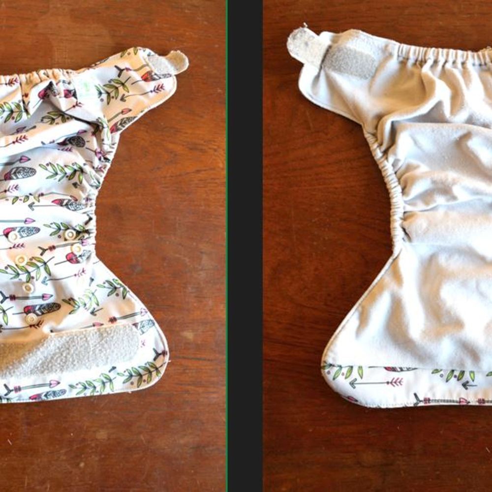 Pocketwindel von Blümchen mit Klettverschluss