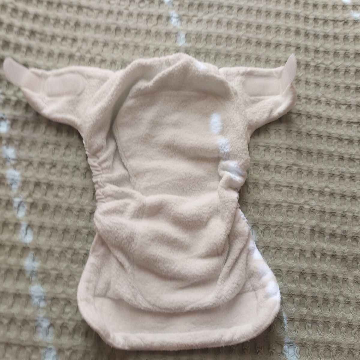 Ungetragen, Höschenwindel von Blümchen Größe S