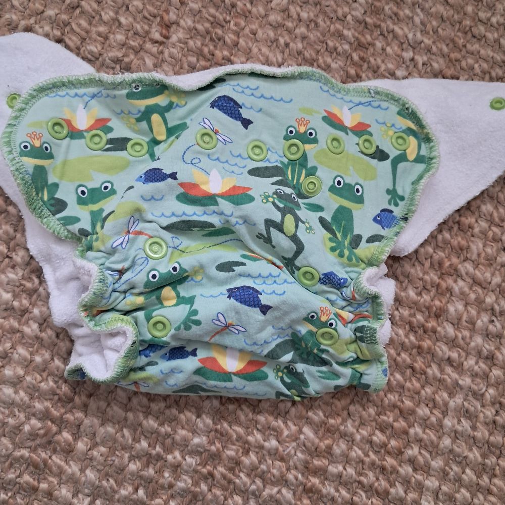 2x Höschenwindeln mit Einlage 4-15 kg