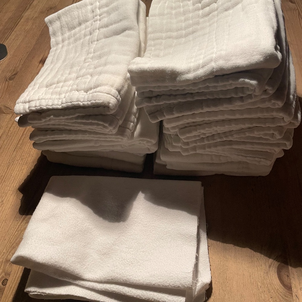 19 Einlagen und 1 Unterlage