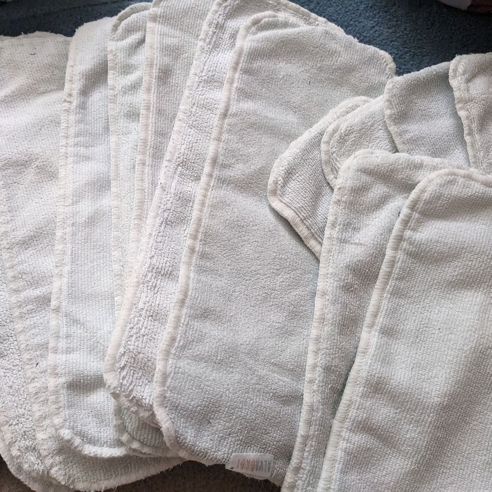Alva Baby Windeln mit jeweils zwei Einlagen