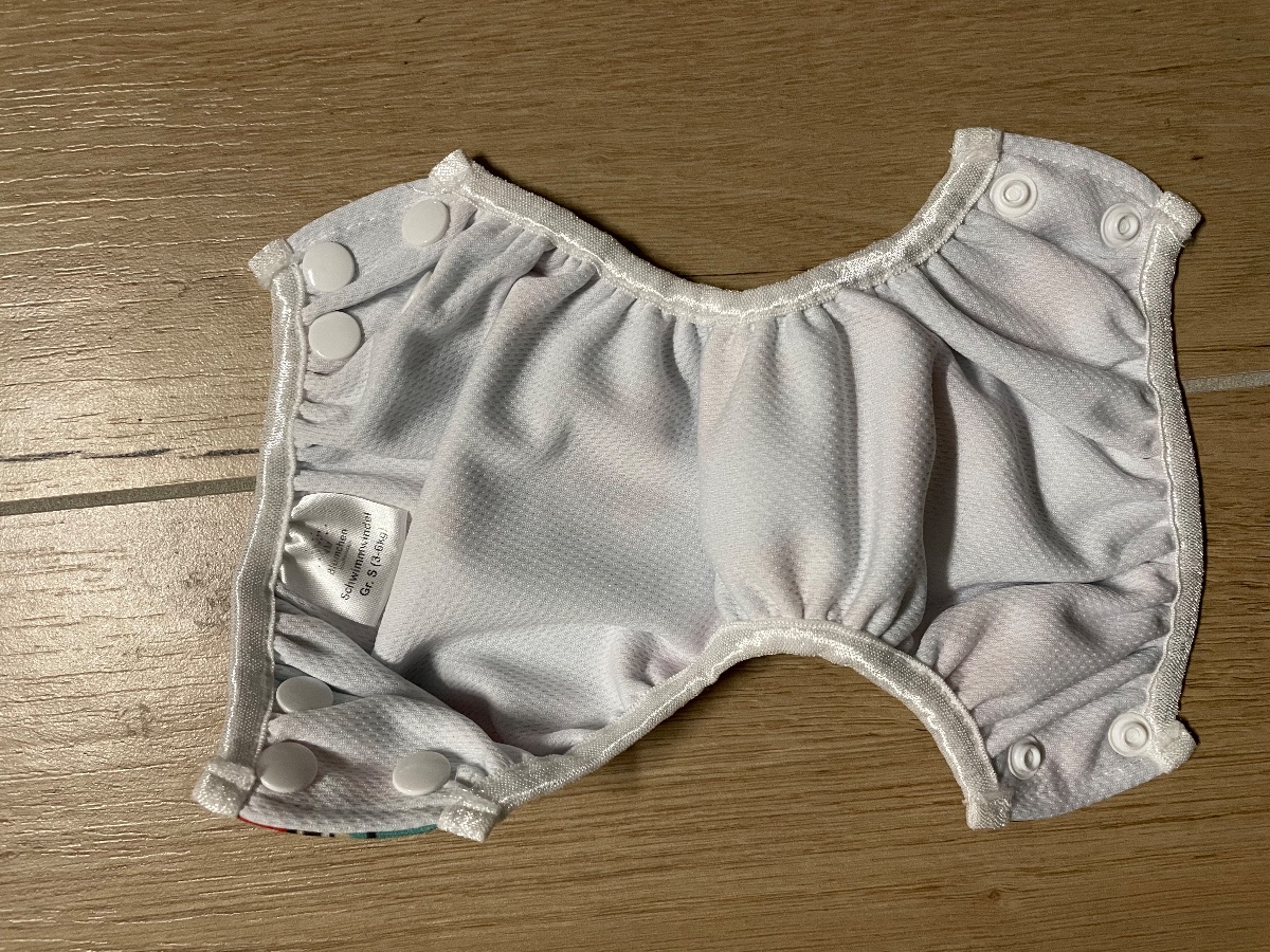 Schwimmwindeln von Blümchen und Popolini