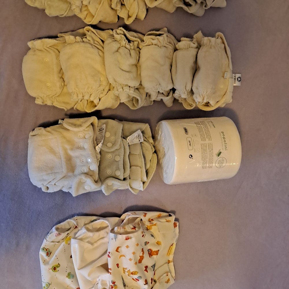 Popolini Newborn minifit, 15 Höschenwindeln und 3 PUL-Überhosen