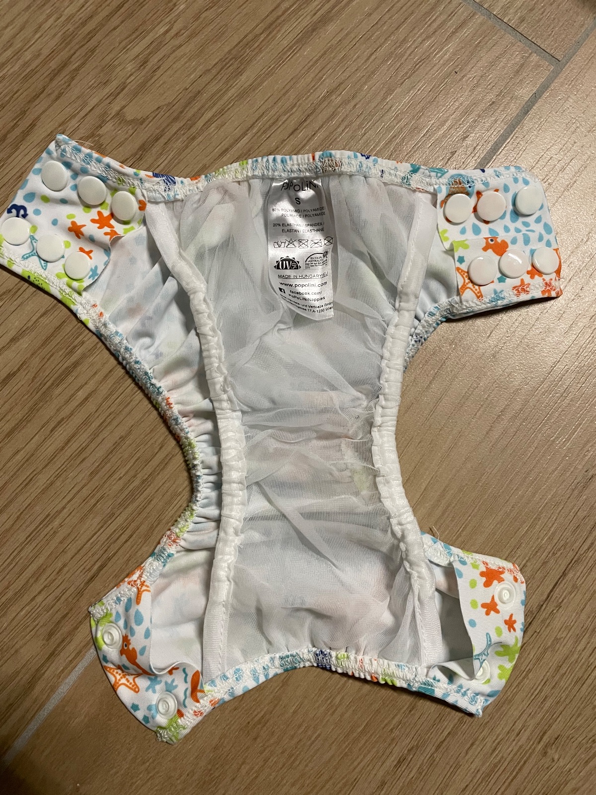 Schwimmwindeln von Blümchen und Popolini