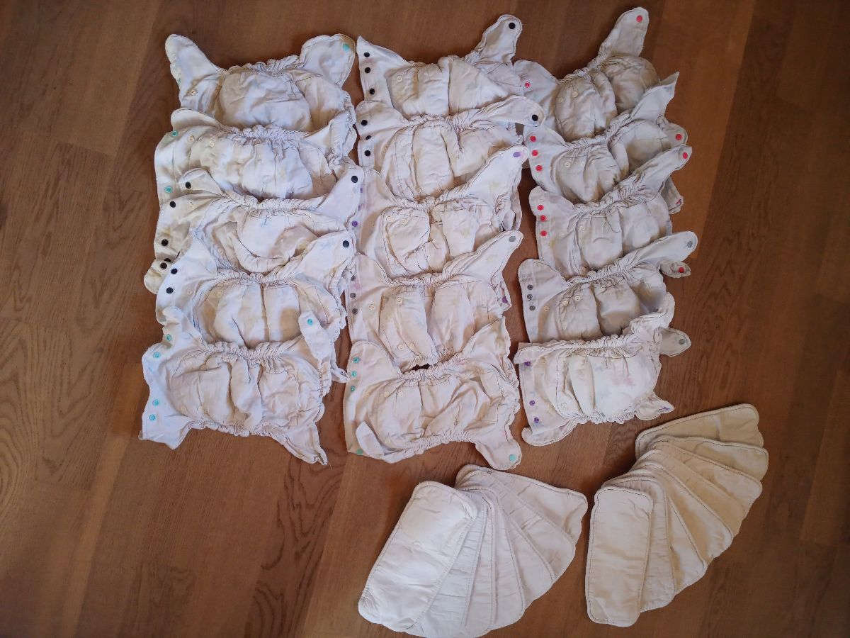 Höschenwindeln plus Saugeinlagen