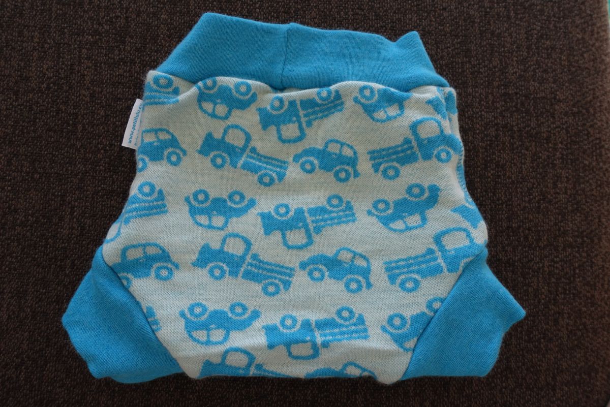 Wollüberhose von Petit Lulu in der Größe M