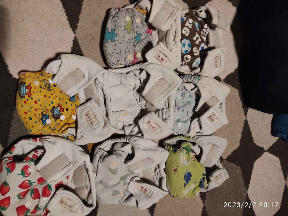 Set von 8 Hu-da Stoffwindeln mit Einlagen top