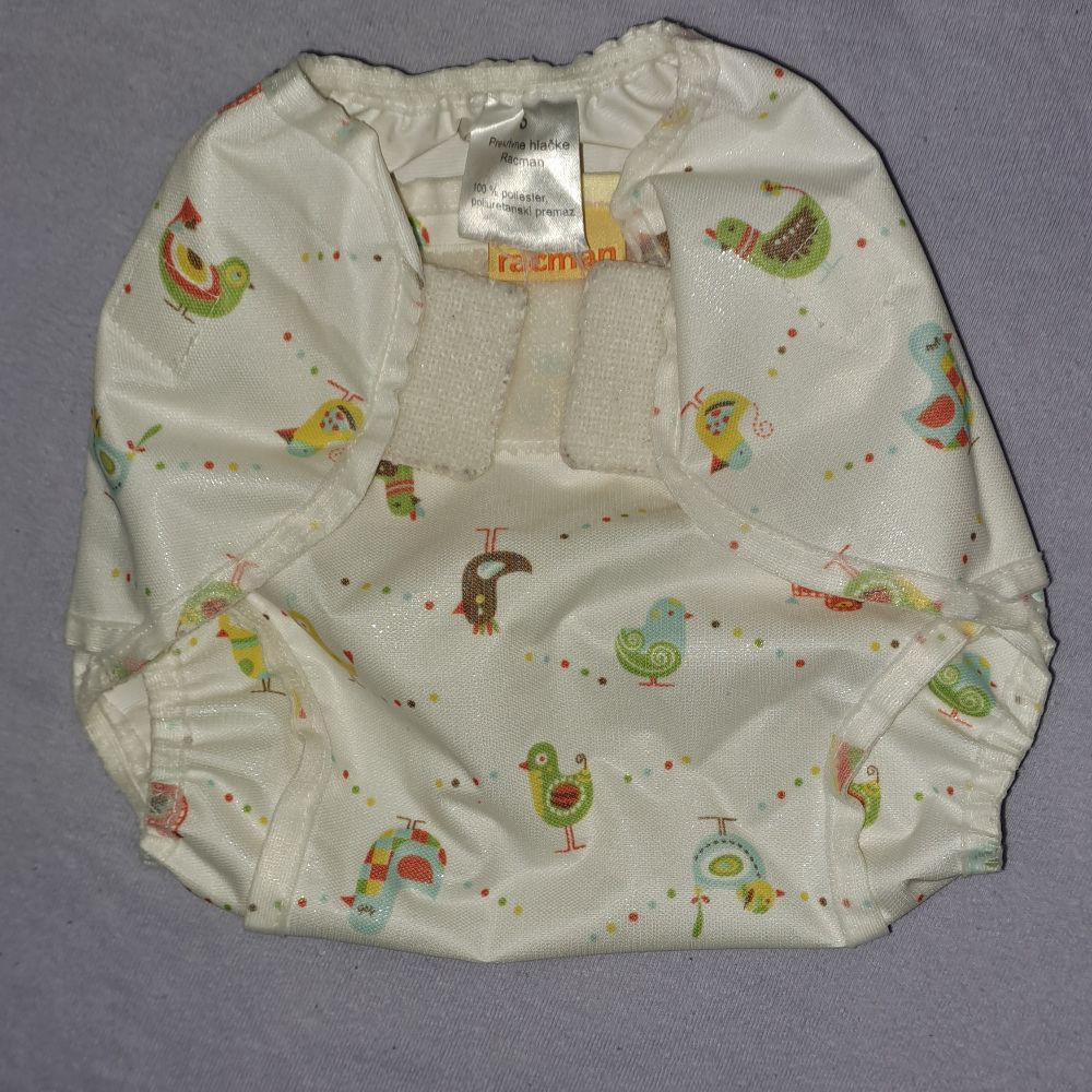 Popolini Newborn minifit, 15 Höschenwindeln und 3 PUL-Überhosen